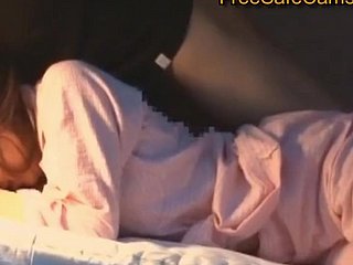 而女友睡觉调皮日本作弊