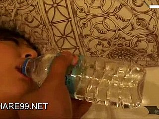 سخيف فتاة جميلة في ق. 1.AVI