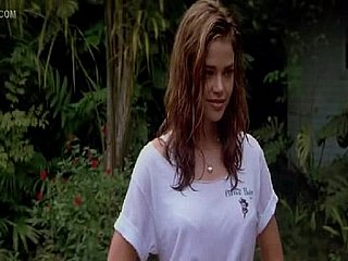 Celeb Denise Richards hoang dã như nó được