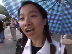 日本鬼子户外撒尿
