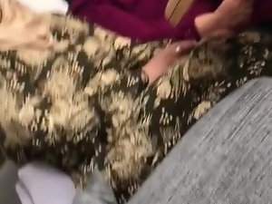 Battle-axe Turkse tulband Vrouw up glanzend bruine panty