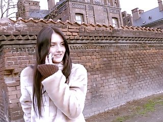 Bitches Abroad - Nga brunette trong một triptych MMF nước ngoài