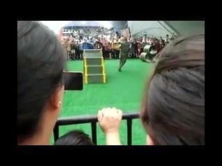 Encoxada 81: Dia tampak begitu murni dan polos, fuck Yeah!