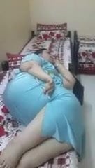 隐藏的凸轮的egyption妈妈