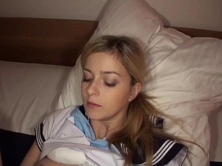 AMWF Abigaile Johnson antar-ras dengan pria Asia