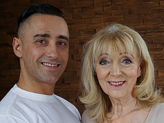 Earthy Nenek Szuzanne