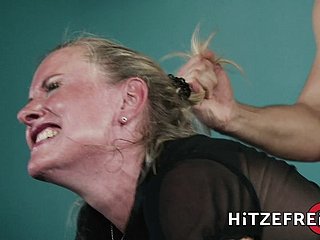 Hitzefrei Блондинка немецкий Milf трахает Yo